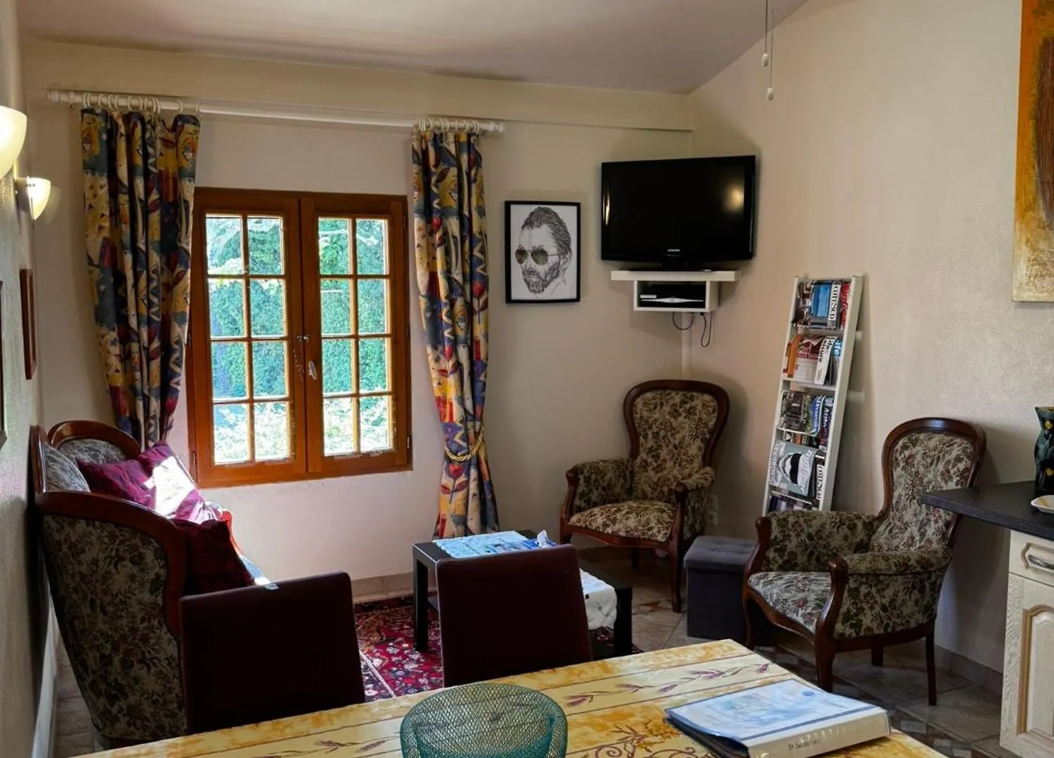 Apartment Ferienwohnung Mas Saint Antoine Rognonas