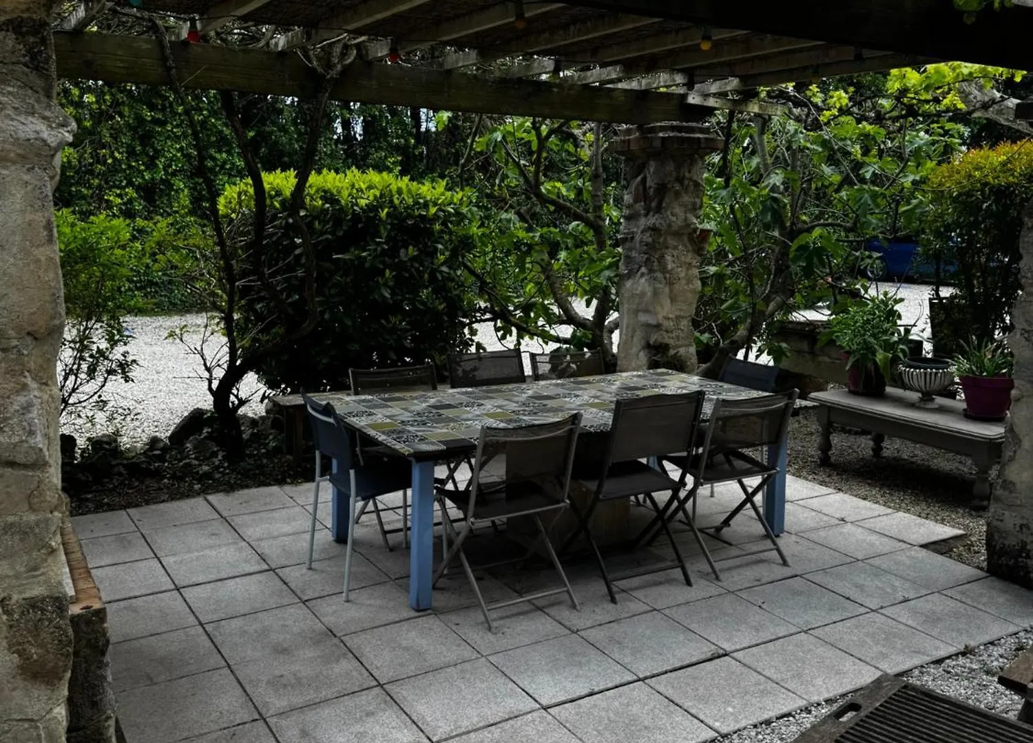Apartment Ferienwohnung Mas Saint Antoine Rognonas