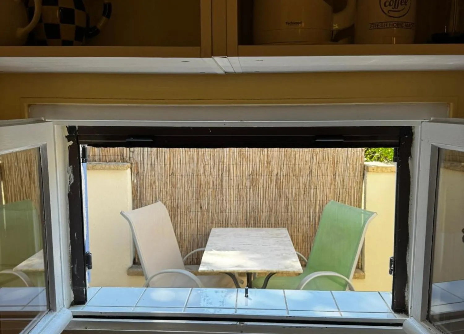 Apartment Ferienwohnung Mas Saint Antoine Rognonas